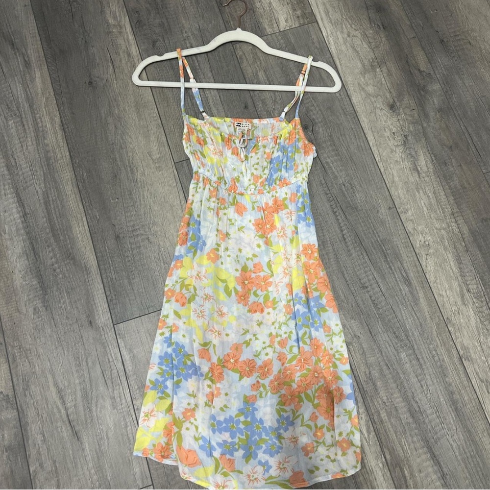 BILLABONG NEVER WORN Floral Spaghetti Strap Dress